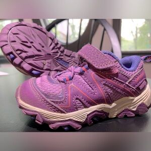 Toddler Merrell purple Velcro sneakers size 6.5